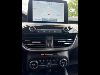 Photo 6 du bon plan FORD Kuga 2.5 Duratec 190ch FHEV E85 Titanium BVA occasion à 29990 €