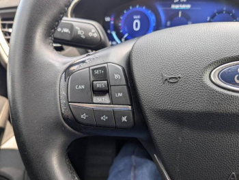 Photo 8 du bon plan FORD Focus 1.0 Flexifuel mHEV 125ch Titanium X Business occasion à 19490 €