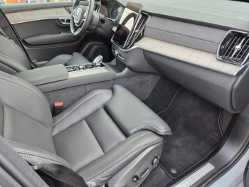 Photo 15 du bon plan VOLVO XC90 T8 AWD 310 + 145ch Ultra Style Dark Geartronic occasion à 97900 €