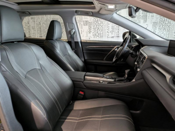 Photo 12 du bon plan LEXUS RX 450h 4WD Executive occasion à 34000 €