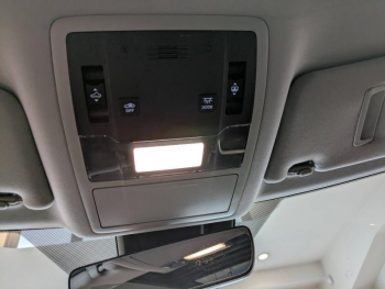 Photo 15 du bon plan LEXUS RX 450h 4WD Executive occasion à 34000 €