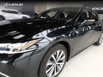 Photo 16 du bon plan LEXUS ES 300h Business MY21 occasion à 26900 €
