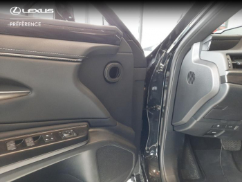 Photo 17 du bon plan LEXUS ES 300h Business MY21 occasion à 26900 €
