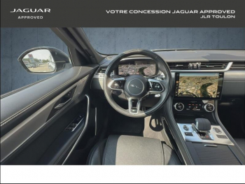 Photo 10 du bon plan JAGUAR F-Pace P400e Plug-in-Hybrid R-Dynamic SE BVA8 AWD occasion à 38900 €