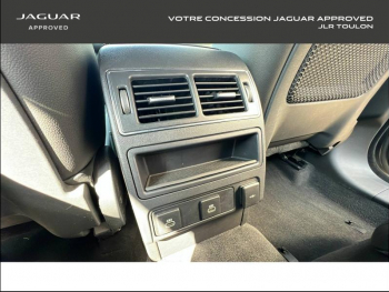 Photo 11 du bon plan JAGUAR F-Pace P400e Plug-in-Hybrid R-Dynamic SE BVA8 AWD occasion à 38900 €