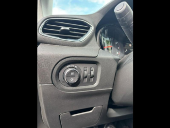 Photo 13 du bon plan OPEL Grandland X 1.5 D 130ch Design Line occasion à 18490 €