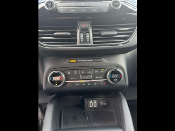 Photo 15 du bon plan FORD Kuga 2.5 Duratec 225ch PHEV ST-Line Business BVA occasion à 26990 €