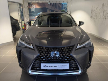 Photo 2 du bon plan LEXUS UX 250h Luxe 2WD occasion à 30900 €