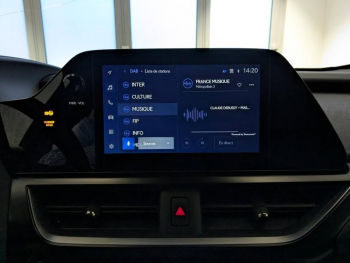 Photo 7 du bon plan LEXUS UX 250h Luxe 2WD occasion à 30900 €