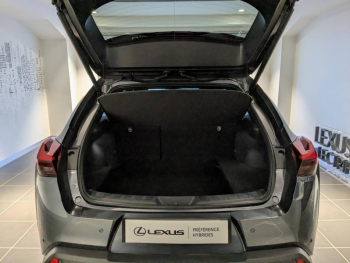 Photo 14 du bon plan LEXUS UX 250h Luxe 2WD occasion à 30900 €