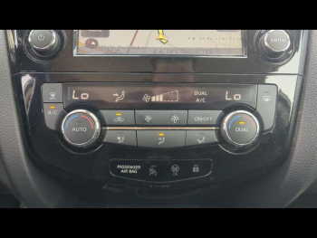 Photo 19 du bon plan NISSAN Qashqai 1.6 dCi 130ch Business Edition occasion à 14990 €