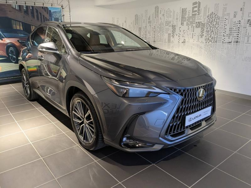 Bon plan LEXUS NX 450h+ Executive 4WD MY24 occasion à 55900 €