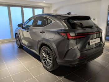 Photo 17 du bon plan LEXUS NX 450h+ Executive 4WD MY24 occasion à 55900 €
