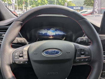 Photo 21 du bon plan FORD Kuga 2.5 Duratec 190ch FHEV E85 ST-Line X BVA occasion à 34541 €