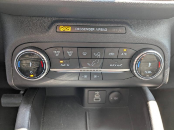 Photo 25 du bon plan FORD Kuga 2.5 Duratec 190ch FHEV E85 ST-Line X BVA occasion à 34541 €