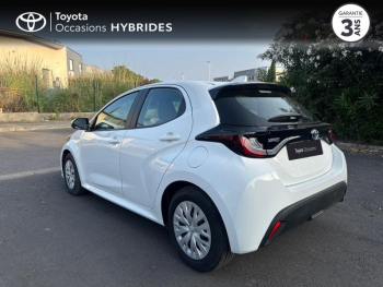 Photo 2 du bon plan TOYOTA Yaris 116h Dynamic Business 5p + Programme Beyond Zero Academy MY21 occasion à 19990 €