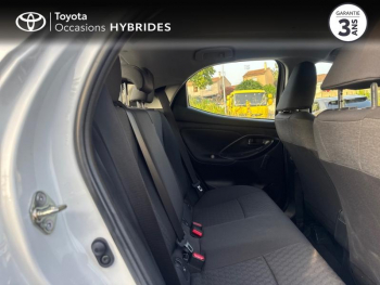 Photo 7 du bon plan TOYOTA Yaris 116h Dynamic Business 5p + Programme Beyond Zero Academy MY21 occasion à 19990 €