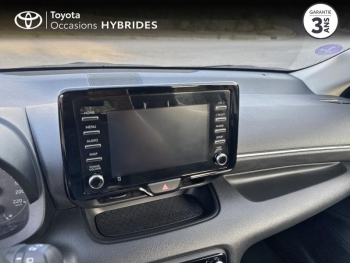 Photo 15 du bon plan TOYOTA Yaris 116h Dynamic Business 5p + Programme Beyond Zero Academy MY21 occasion à 19990 €