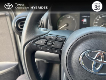 Photo 18 du bon plan TOYOTA Yaris 116h Dynamic Business 5p + Programme Beyond Zero Academy MY21 occasion à 19990 €