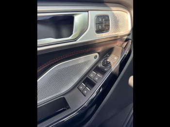 Photo 18 du bon plan FORD Explorer 3.0 EcoBoost 457ch Parallel PHEV ST-Line i-AWD BVA10 25cv occasion à 53985 €
