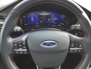 Photo 8 du bon plan FORD Kuga 2.0 EcoBlue 150ch mHEV ST-Line X occasion à 23990 €