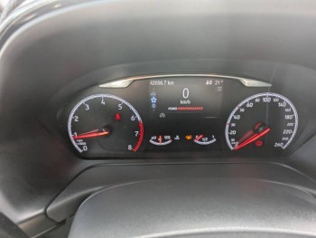 Photo 14 du bon plan FORD Fiesta 1.5 EcoBoost 200ch Stop&Start ST-Plus 3p Euro6.2 occasion à 21870 €