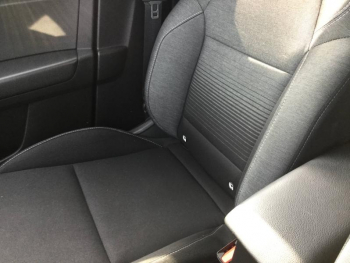 Photo 15 du bon plan RENAULT Captur 1.0 TCe 90ch Business occasion à 14900 €