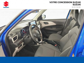 Photo 3 du bon plan SUZUKI Swift 1.2 Dualjet Hybrid 83ch Pack avec Accoudoir et chargeur induction occasion à 17990 €