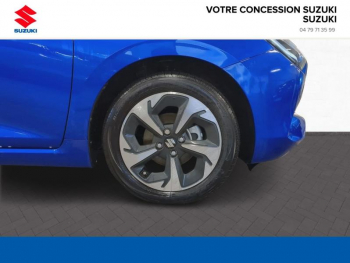 Photo 4 du bon plan SUZUKI Swift 1.2 Dualjet Hybrid 83ch Pack avec Accoudoir et chargeur induction occasion à 17990 €