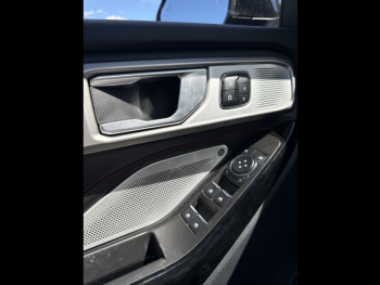 Photo 16 du bon plan FORD Explorer 3.0 EcoBoost 457ch Parallel PHEV ST-Line i-AWD BVA10 25cv occasion à 77845 €