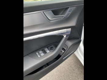 Photo 8 du bon plan AUDI A6 Avant 55 TFSI e 367ch CompÃ©tition quattro S tronic 7 16cv occasion à 47980 €