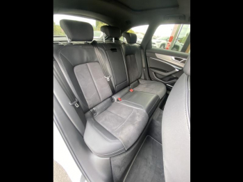 Photo 26 du bon plan AUDI A6 Avant 55 TFSI e 367ch CompÃ©tition quattro S tronic 7 16cv occasion à 47980 €