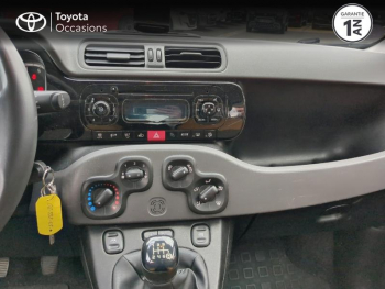 Photo 15 du bon plan FIAT Panda 4x4 0.9 8v TwinAir 85ch S&S Rock occasion à 9990 €