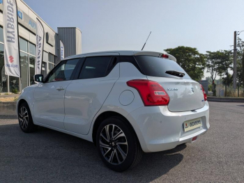 Photo 10 du bon plan SUZUKI Swift 1.2 Dualjet Hybrid 83ch Pack occasion à 15990 €
