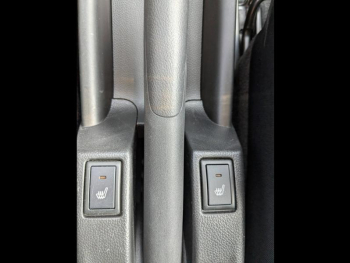 Photo 14 du bon plan SUZUKI Swift 1.2 Dualjet Hybrid 83ch Pack occasion à 15990 €