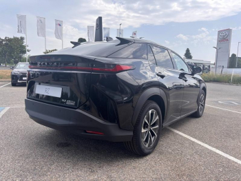 Photo 7 du bon plan LEXUS RZ 450e Luxe occasion à 48990 €