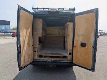 Photo 5 du bon plan CITROEN Jumper Fg VUL 33 L2H2 2.2 BlueHDi 140 S&S Driver occasion à 19800 €