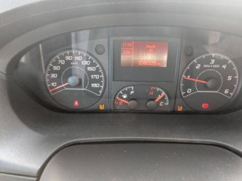 Photo 14 du bon plan CITROEN Jumper Fg VUL 33 L2H2 2.2 BlueHDi 140 S&S Driver occasion à 19800 €