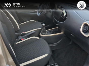 Photo 6 du bon plan TOYOTA Aygo X 1.0 VVT-i 72ch Design MY24 occasion à 17690 €