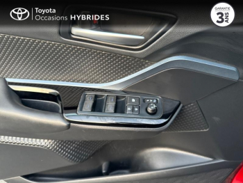 Photo 20 du bon plan TOYOTA C-HR 122h Collection 2WD E-CVT MY20 occasion à 25690 €