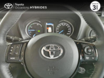 Photo 18 du bon plan TOYOTA Yaris 100h Dynamic 5p RC19 occasion à 13990 €