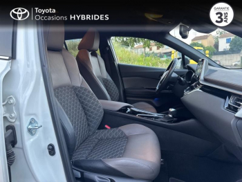 Photo 6 du bon plan TOYOTA C-HR 184h Distinctive 2WD E-CVT MY20 occasion à 23990 €