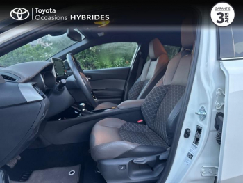 Photo 11 du bon plan TOYOTA C-HR 184h Distinctive 2WD E-CVT MY20 occasion à 23990 €