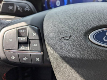 Photo 11 du bon plan FORD Kuga 2.5 Duratec 190ch FHEV E85 ST-Line BVA occasion à 29900 €