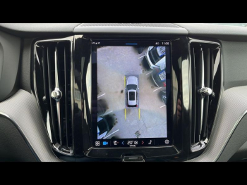 Photo 13 du bon plan VOLVO XC60 T6 AWD 253 + 87ch R-Design Geartronic occasion à 40900 €