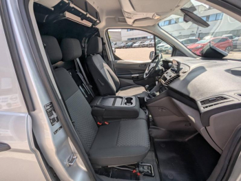Photo 21 du bon plan FORD Tourneo Connect 1.5 EcoBlue 120ch Stop&Start Trend occasion à 13590 €
