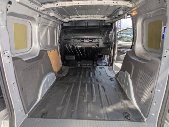 Photo 24 du bon plan FORD Tourneo Connect 1.5 EcoBlue 120ch Stop&Start Trend occasion à 13590 €