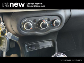 Photo 26 du bon plan RENAULT Twingo 1.0 SCe 65ch Zen E6D-Full occasion à 9490 €
