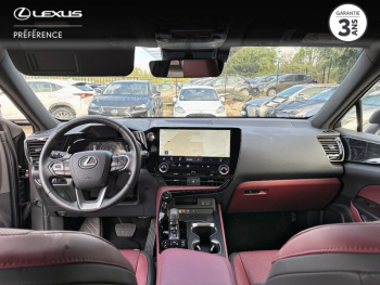 Photo 5 du bon plan LEXUS NX 450h+ 4WD Luxe occasion à 53584 €