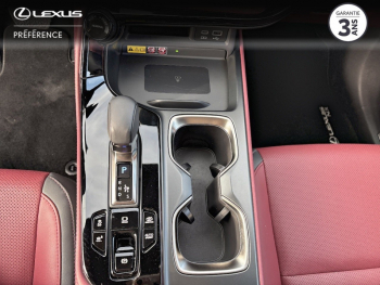 Photo 9 du bon plan LEXUS NX 450h+ 4WD Luxe occasion à 53584 €